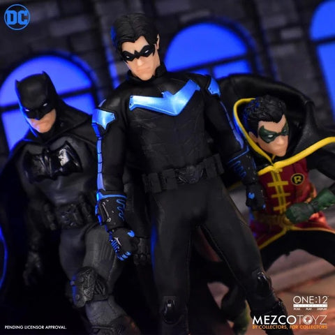 DC: Batman: Nightwing: Action Figure: Spin Master: Age 3+ 6-Inch NEW IN BOX DC: Batman: Nightwing: Action Figure: Spin Master: Age 3+ 6-Inch NEW IN BOX