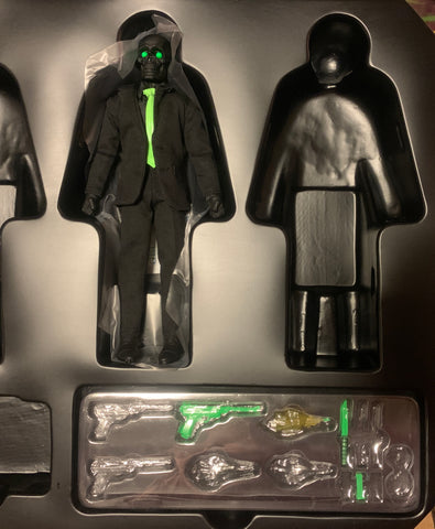 (Loose figure) Mezco One12 Death Broker